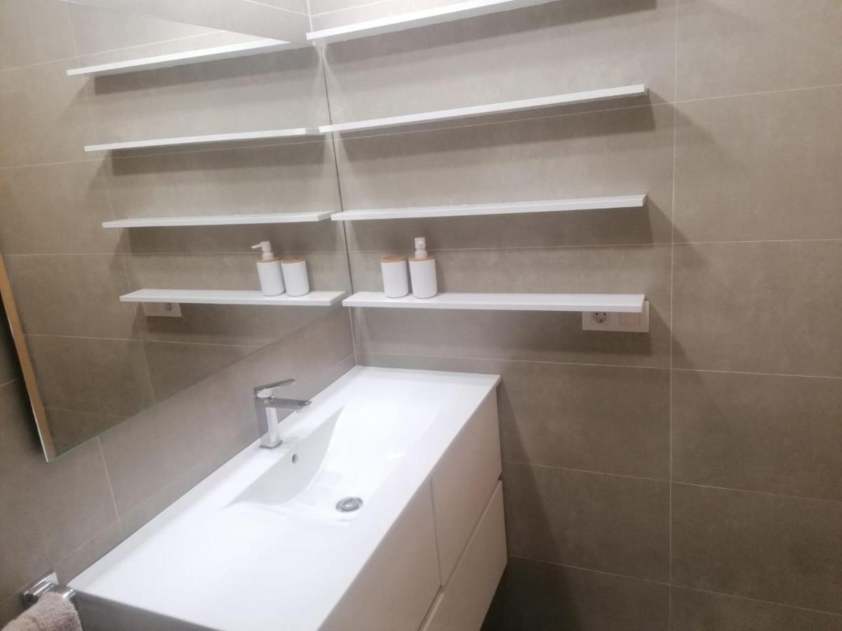 Apartamento Praga Vitoria-Gasteiz Eksteriør billede
